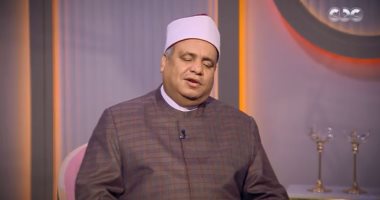 الشيخ إيهاب يونس يكشف الفروق بين الإنشاد والابتهال والمديح النبوي.. فيديو