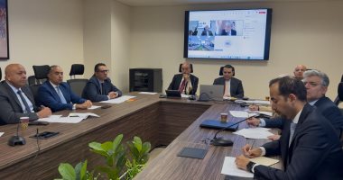 اخبار نيوز : 
                                            التمثيل التجاري يبحث التحضير لزيارة نائب رئيس الوزراء الروسي إلى مصر
                                        
