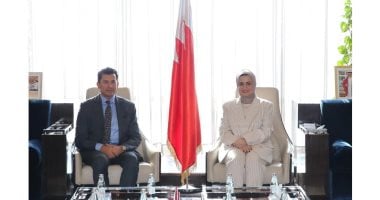 لأول مرة.. مصر والبحرين توقعان اتفاقية إنشاء المجلس الشبابي البحريني-المصري مصر والبحرين توقعان اتفاقية إنشاء المجلس الشبابي البحريني-المصري