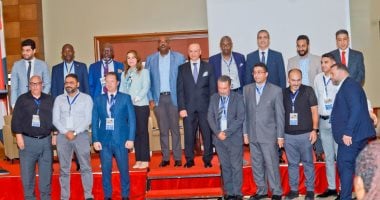 اخبار نيوز : 
                                            التمثيل التجارى: الاستثمارات المصرية فى أوغندا تسجل 239 مليون دولار
                                        