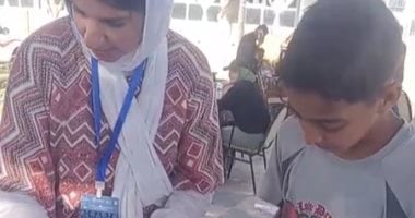 تعليم الأطفال الطباعة على القماش ومعرض للسجاد الهاند ميد بكفر الشيخ.. فيديو