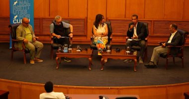 انطلاق مؤتمر "المشهد الثقافى فى مصر.. التحديات والفرص" بأكاديمية الفنون