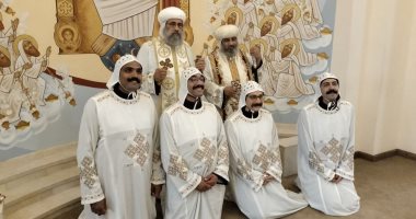 الكنيسة ترسم 4 رهبان جدد بدير "العذراء والأنبا يحنس" بطريق العلمين