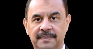 محافظ سوهاج: لن نسمح بالمبالغة فى أسعار الزى المدرسى.. فيديو