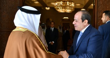 الرئيس السيسى يستقبل ولى عهد البحرين ويؤكد اعتزازه بالعلاقات الأخوية بين البلدين.. الجانبان يؤكدان على أهمية تعزيز التعاون فى المجالات الاقتصادية والتجارية والاستثمارية.. ويشددان على رفض تهجير الشعب الفلسطينى