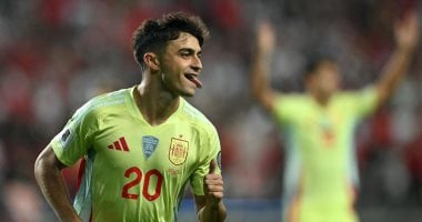 منتخب إسبانيا يدك تركيا بثلاثية فى الشوط الأول بتصفيات كأس العالم بيدري