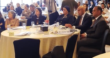 رئيس المجلس القومي للطفولة يشهد حفل انتهاء المرحلة الأولى من برنامج تنمية مهارات اللغة العربية لطلاب ابتدائي برنامج تنمية مهارات اللغة العربية لطلاب المرحلة الابتدائية