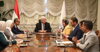 تعاون بين صندوقى "تطوير التعليم" و"الاستشارات والبحوث الفنية".. تفاصيل