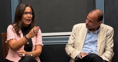 جيهان زكى تروى ملامح من تجاربها الثرية بمتحف ومركز إبداع نجيب محفوظ