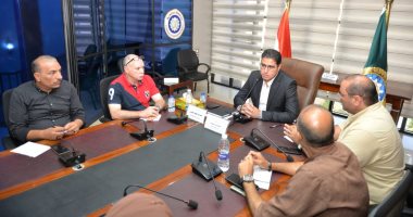 نائب محافظ الدقهلية يتابع استعدادات المحافظة مبكرا للتصدي لظاهرة حرق قش الأرز