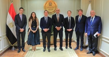 محمد عبد اللطيف وزير التربية والتعليم خلال اللقاء