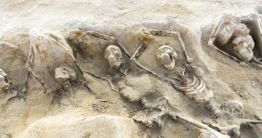 متحف يونانى جديد لـ 78 هيكلا عظميا مقيدا أعدموا في القرن الـ 7 قبل الميلاد