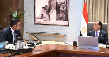 رئيس الوزراء يستعرض ملامح الاستراتيجية الوطنية للعمران والبناء الأخضر الدكتور مصطفى مدبولي رئيس مجلس الوزراء