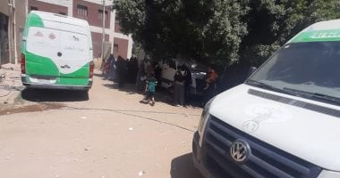 الكشف على 1627 مواطنا بقافلة طبية في قرية دوينة بأسيوط ضمن "حياة كريمة"