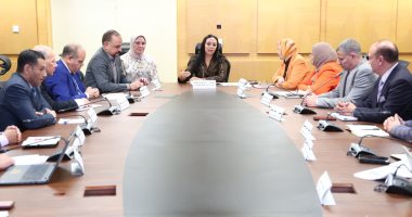 وزيرة التضامن تترأس اجتماع لجنة متابعة الشكاوى وتتابع إجراءات قياس رضا المواطن