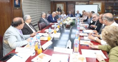 اللجنة الاستشارية العليا تبدأ استعدادات معرض القاهرة الدولى للكتاب 2026