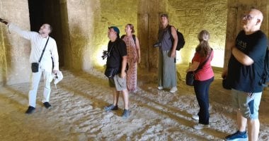 محافظ المنيا: توافد أفواج سياحية من جنسيات متعددة لزيارة المناطق الأثرية