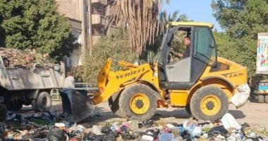 رفع 120 طن قمامة ومخلفات بمركزى دار السلام وسوهاج