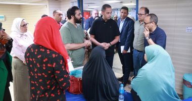 نائب وزير الصحة يجري جولة تفقدية مفاجئة لمستشفيي التأمين الصحي والصدر بالمنيا