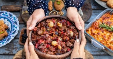 طريقة عمل طاجن كباب الحلة فى خطوات بسيطة وسريعة فى مطبخك