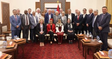 النقابات العمالية والاتحادات العالمية تدعو للاعتراف بدولة فلسطين فى الأمم المتحدة