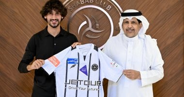 اخبار نيوز : 
                                            الشباب السعودي يضم ياسين عدلي من ميلان حتى 2028
                                        