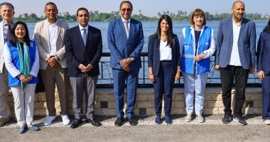 اخبار نيوز : 
                                            وزيرة التخطيط: السردية الوطنية تعزز دور المحافظات فى زيادة الإنتاجية 
                                        