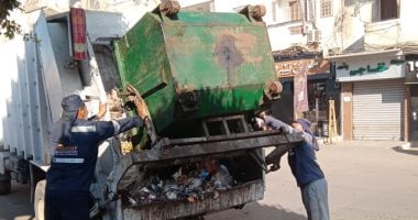 رفع 2033 طنا من القمامة وتحرير 100 محضر تموينى متنوع بكفر الشيخ