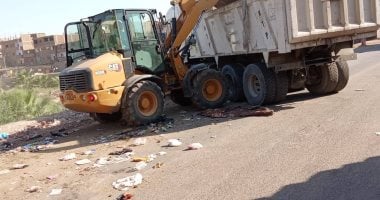 رفع 8 أطنان قمامة وحملة لصيانة وإصلاح أعطال أعمدة الإنارة بكورنيش الأقصر