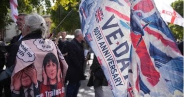 مقتل تشارلى كيرك يطلق شرارة أكبر احتجاجات لليمين المتطرف فى بريطانيا منذ عقود