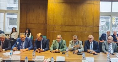 اخبار نيوز : 
                                            شريف الجبلى: خبرات مصر فى البنية التحتية تمثل فرصة لتعاون واسع مع تونس
                                        