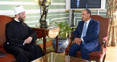 بدر عبد العاطي مع وزير الأوقاف