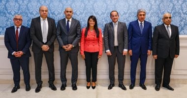 اخبار نيوز : 
                                            وزيرة التخطيط تُشارك بتدشين آلية إعداد مشروعات الشراكة بين القطاعين العام والخاص
                                        