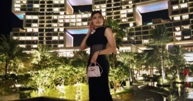 اخبار نيوز : 
                                            عربية فيرارى وقصة شعر غريبة.. مى عمر فى أحدث ظهور بدبي
                                        