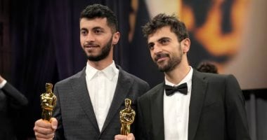 اخبار نيوز : 
                                            جيش الاحتلال يقتحم منزل مخرج فلسطيني حائز على الأوسكار فى الضفة الغربية
                                        