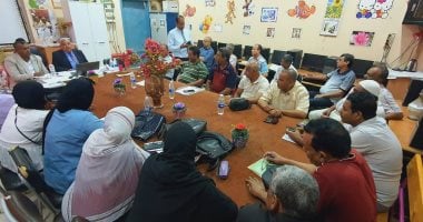 تعليم الأقصر تعقد اجتماعا لمديرى مدارس التعليم الفنى استعدادا للعام الدراسى