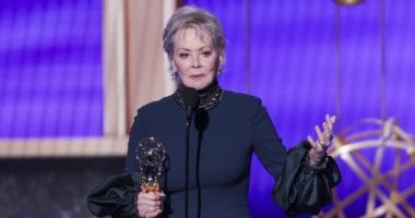 سيث روجن وجين سمارت أفضل ممثل وممثلة فى مسلسل كوميدى بحفل جوائز الإيمى