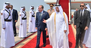 الرئيس السيسى يصل الدوحة للمشاركة فى القمة العربية الإسلامية الاستثنائية