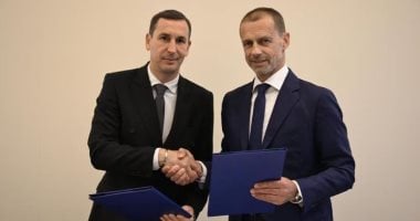 اخبار نيوز : 
                                            يويفا وفيفبرو يطلقان تحذيرا: صحة اللاعبين على المحك ومستقبل كرة القدم مهدد
                                        