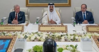 الرئيس السيسي وأمير قطر وملك الأردن