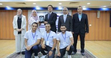 رئيس جامعة بنها يشهد ختام فعاليات البطولة الأولى للروبوتات ويُكرّم الفائزين.. صور