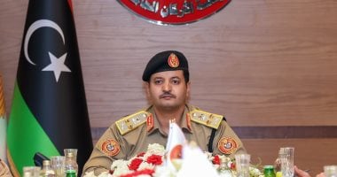 رئيس الأركان العامة للجيش الليبى يصل القاهرة للقاء مسئولين مصريين