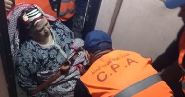 بلاغ إنسانى يقود الأجهزة الأمنية للتدخل السريع ونقل مسنة للمستشفى بالبحيرة