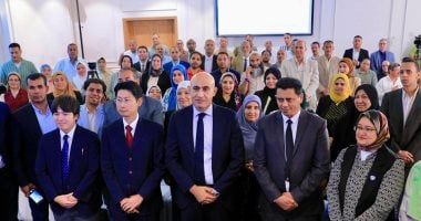 تدريب المعلمين على منصة مادة البرمجة والذكاء الاصطناعى.. فيديو