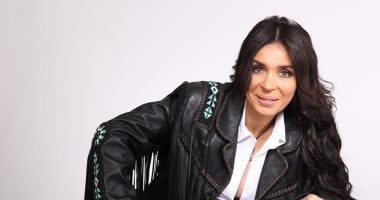 دينا تطلق أول أكاديمية لتعليم الرقص الشرقي والفنون