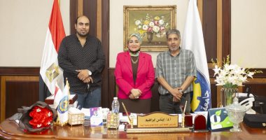 مركز خدمة وتنمية المجتمع بجامعة دمنهور الدورة التدريبية إدارة المراكز الإعلامية