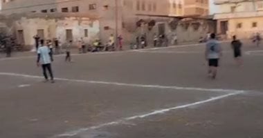 شاهد مهارات لاعبى فريق جزيرة النص والهجارسة فى دورة مركز شباب تلراك بالشرقية