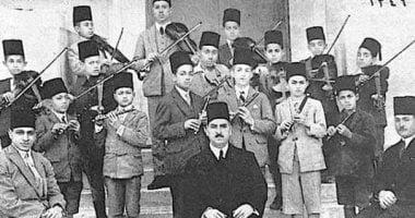 اخبار نيوز : 
                                            متى ظهر أول زى مدرسى في العالم.. وكيف تطور مع مرور الوقت؟
                                        
