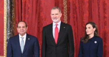 الرئيس السيسى والسيدة قرينته يستقبلان ملك وملكة إسبانيا.. فيديو
