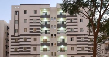 وزير الإسكان يتابع موقف تنفيذ وحدات "سكن لكل المصريين" بـ3 مدن جديدة